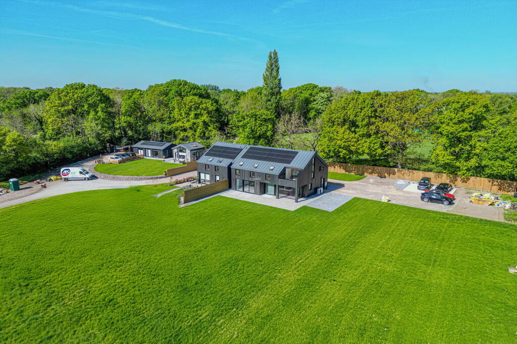 Additional image 28 of Green Gate Barns, Earlswood, Solihull - Additional Land available to purchase over 2 acres (price on application)