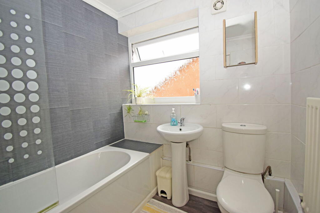 Additional image 9 of 94A Millfield Road, Bromsgrove, Worcestershire, B61 7BU