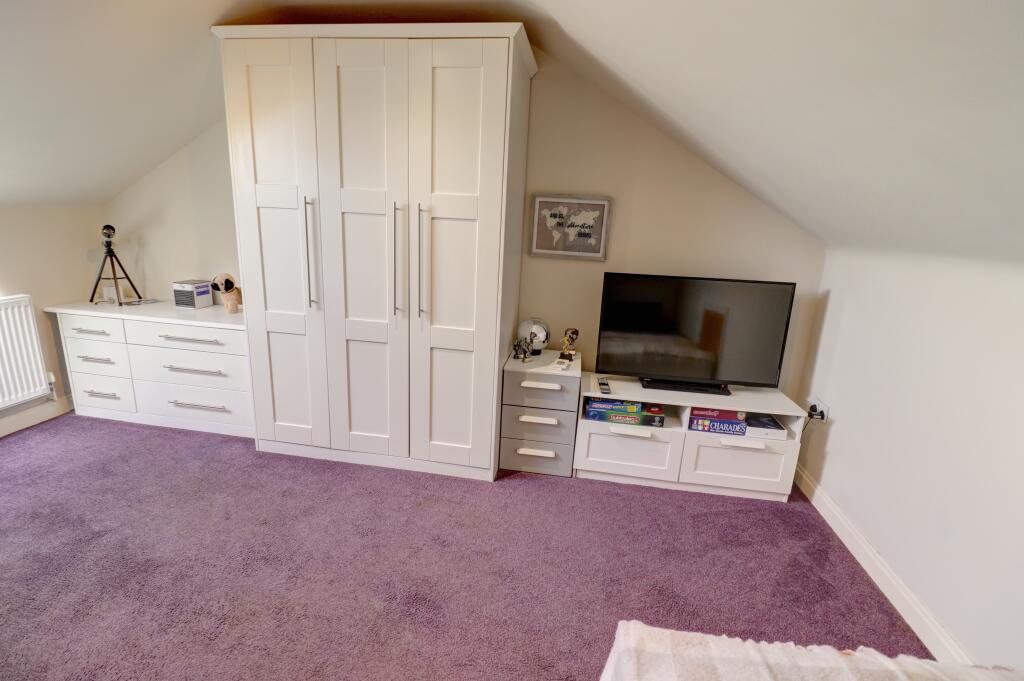 Additional image 32 of Barnfield Avenue, Worsthorne, Burnley, BB10