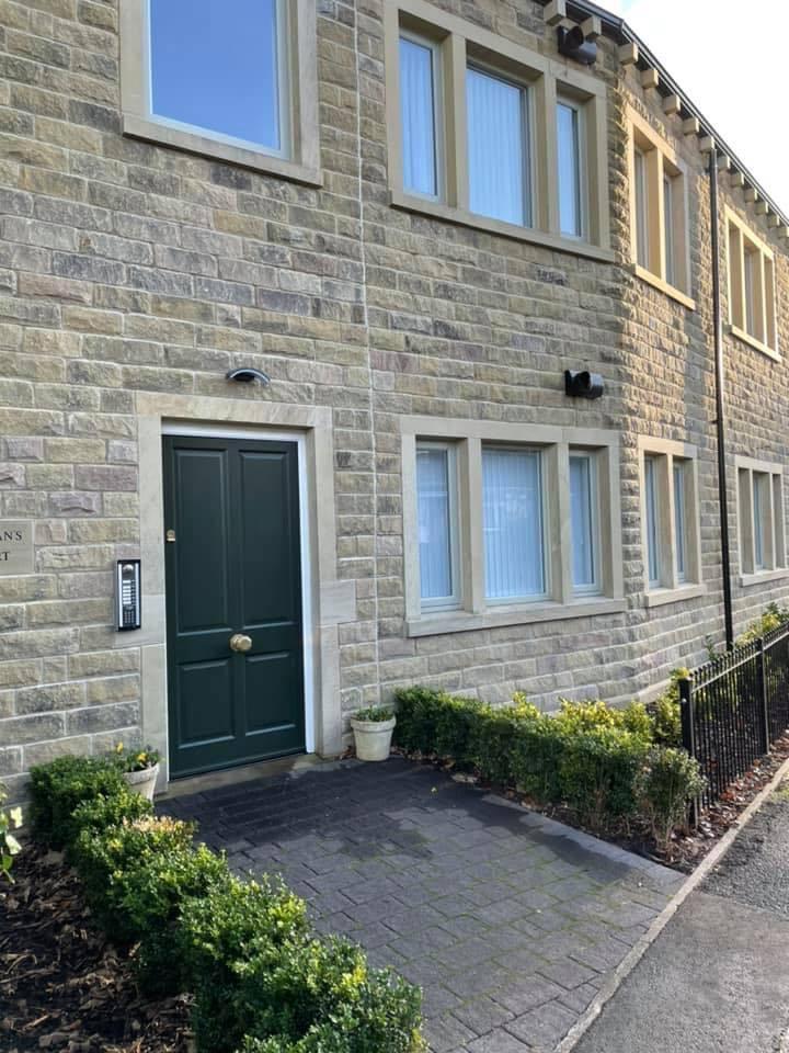 Additional image 3 of Oxford Road, Gomersal, Cleckheaton, BD19 4LB