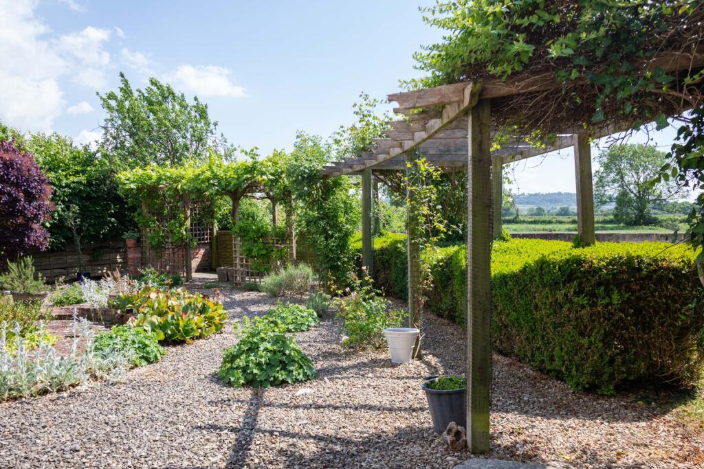 Additional image 23 of Stocks Lane, North Wootton