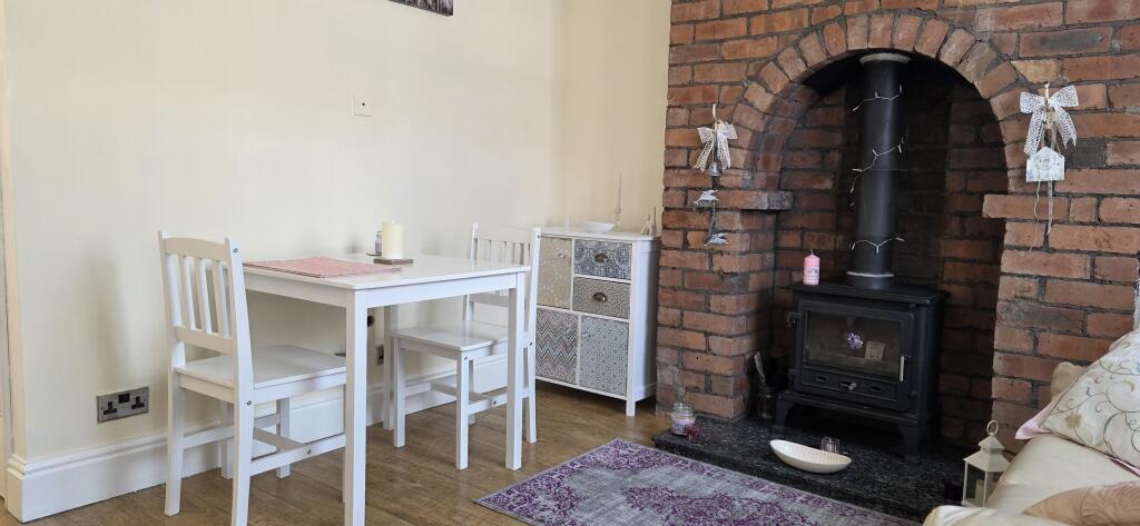 Additional image 23 of Tamworth Road, Two Gates, Tamworth, B77