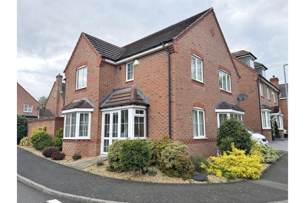 Property image for Harrington Croft, West Bromwich, B71
