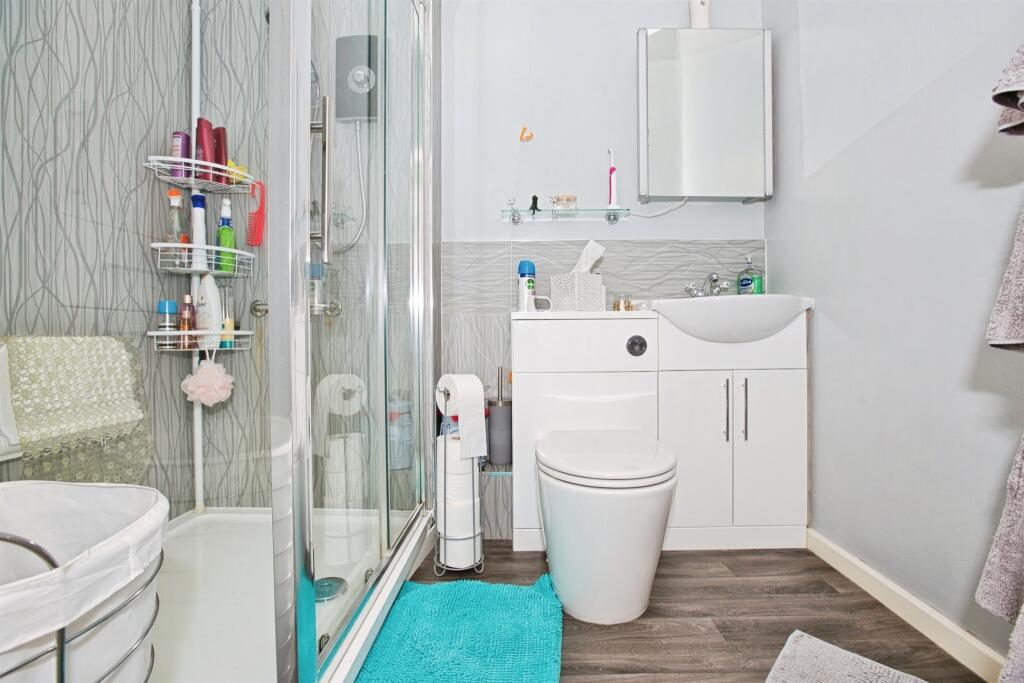 Additional image 11 of Orchard Road, Street