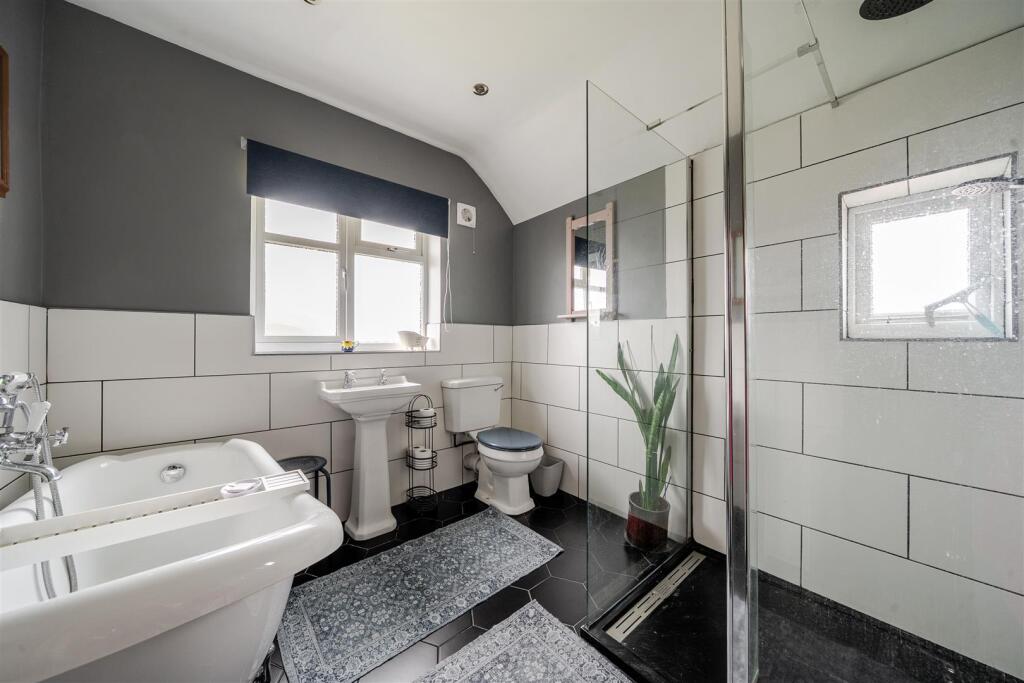 Additional image 5 of Dale Road, Redditch