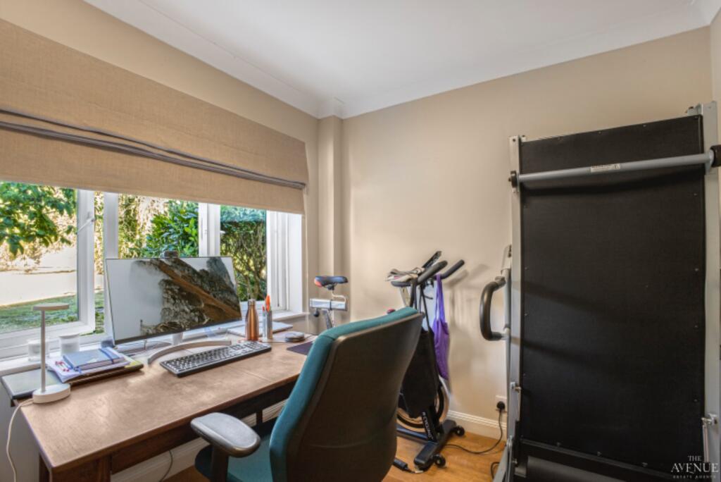 Additional image 18 of Solihull, B94