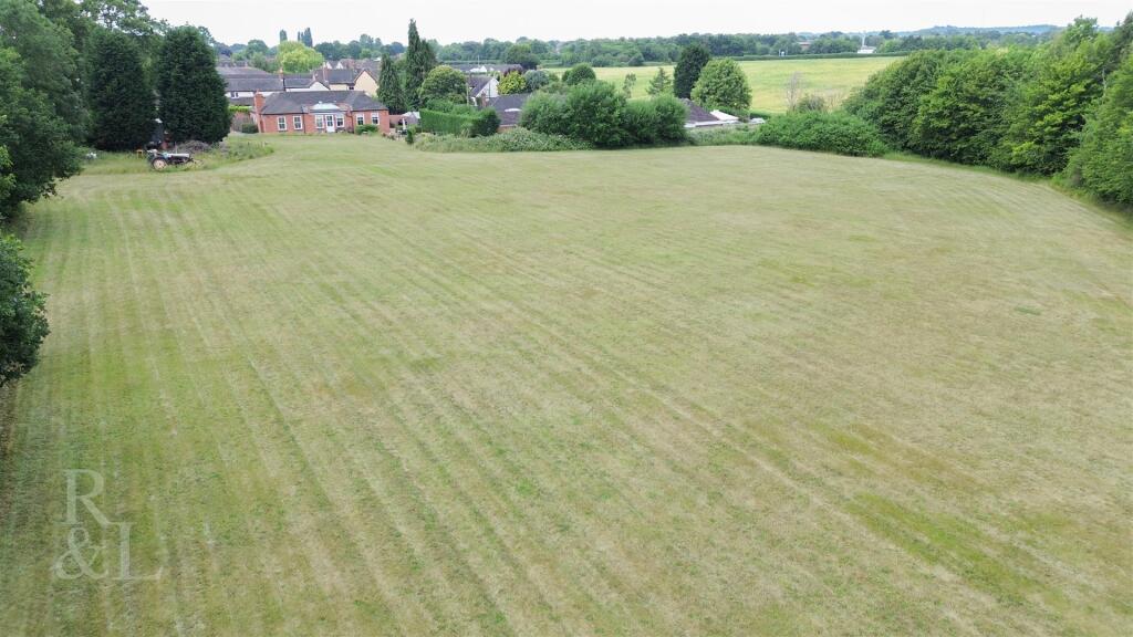 Additional image 38 of The Paddock, Stud Farm Drive, Bonehill, Tamworth