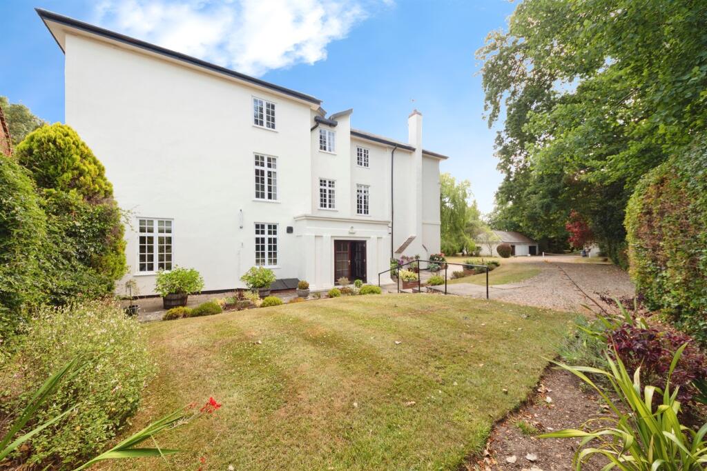 Additional image 17 of Birmingham Road, Henley-In-Arden