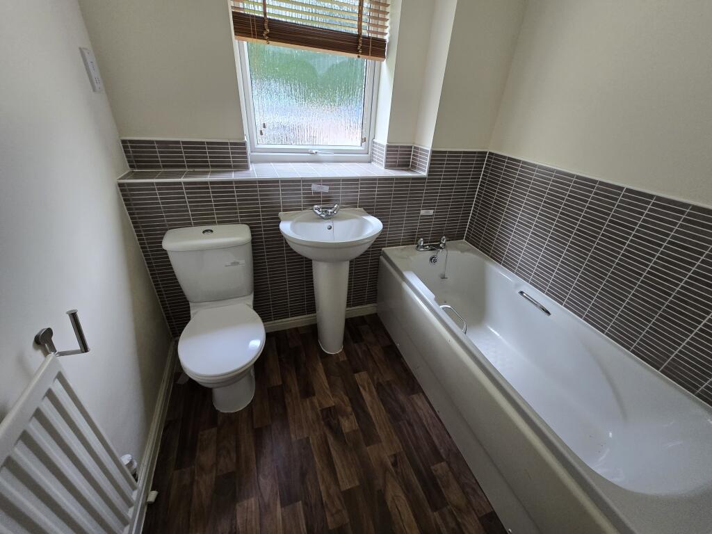 Additional image 5 of 39 Lodge Road, Thackley, Bradford, West Yorkshire, BD10
