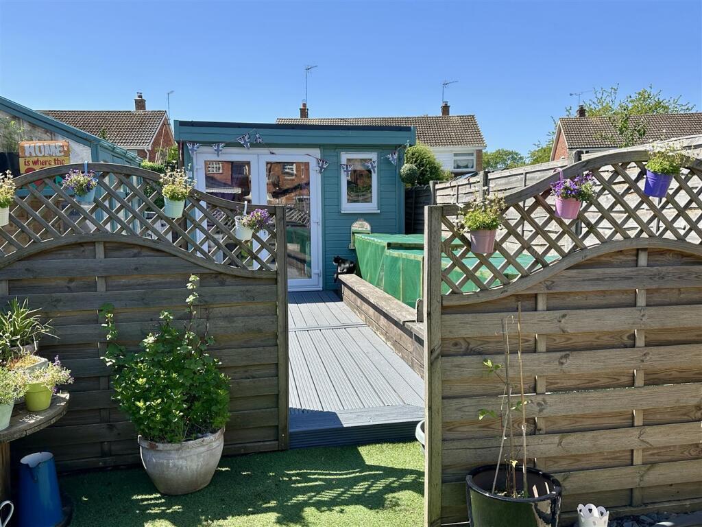 Additional image 28 of Station Road, Alcester