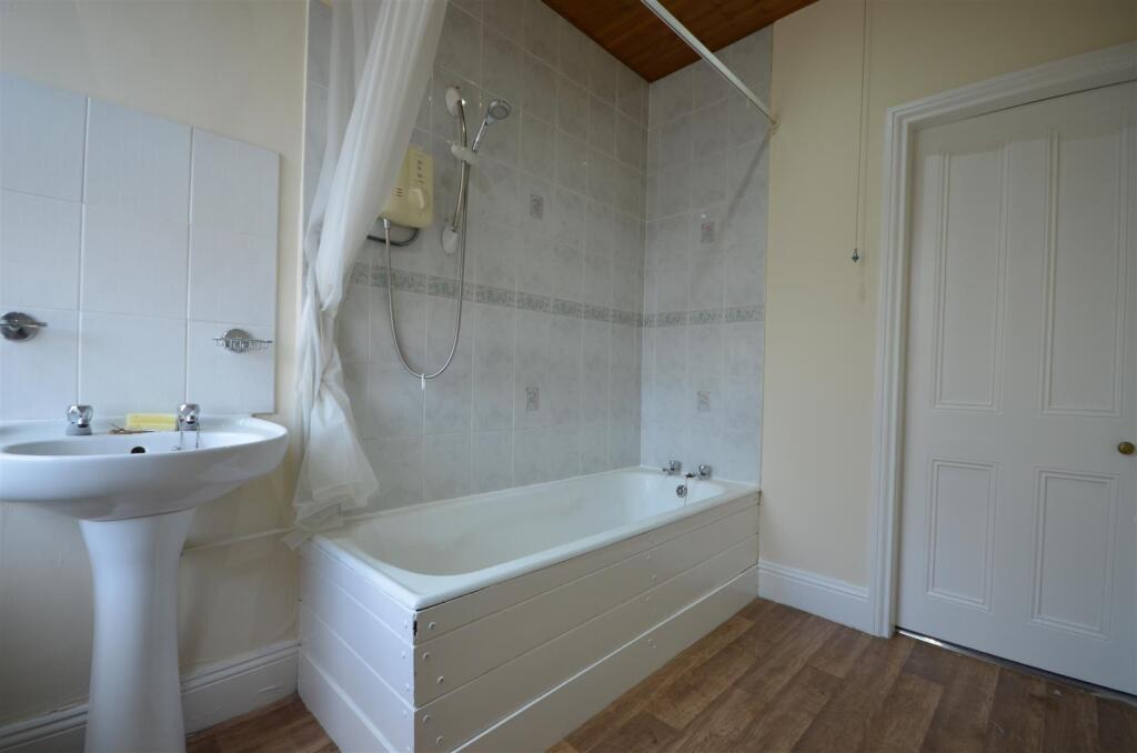 Additional image 8 of Briggs Street, Queensbury, BD13 2EW