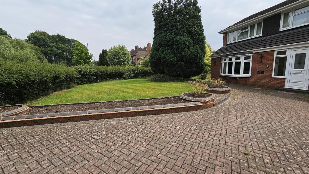 Additional image 29 of Monmouth Drive, Sutton Coldfield