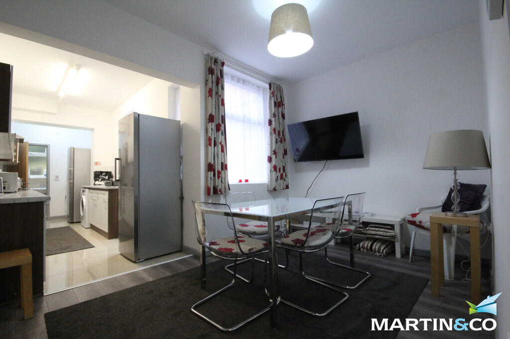 Additional image 5 of Park Road, Bearwood, B67