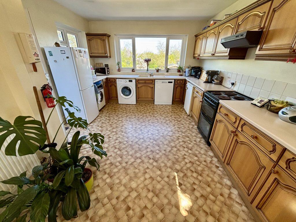 Additional image 5 of Halfway, Chilthorne Domer, Yeovil, Somerset, BA22