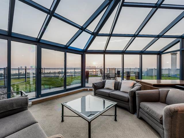 3 Boul. Simard|#1201|Saint-Lambert, Quebec J4S1Y8