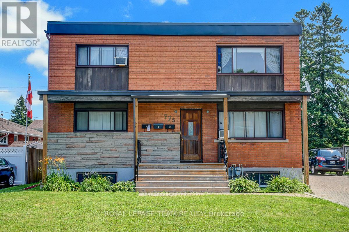 775 TROJAN AVENUE|Ottawa, Ontario K1K2P6