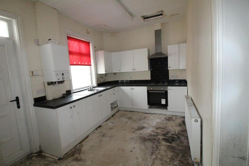 Additional image 3 of Cleckheaton Road, Oakenshaw, Bradford