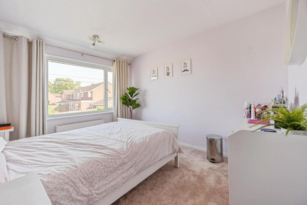 Additional image 13 of Mildenhall, Tamworth