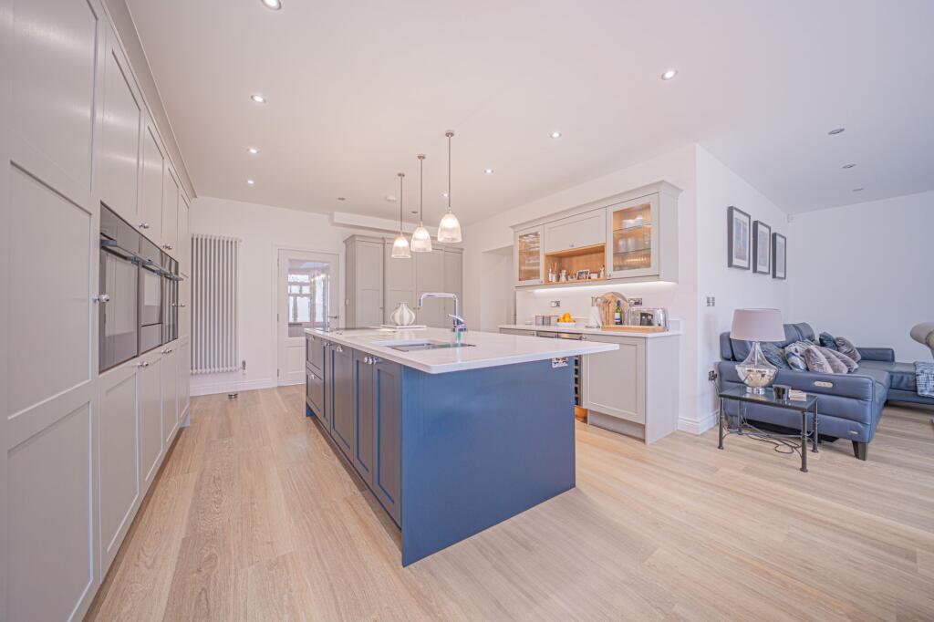 Additional image 42 of Besbury Close, Dorridge, B93