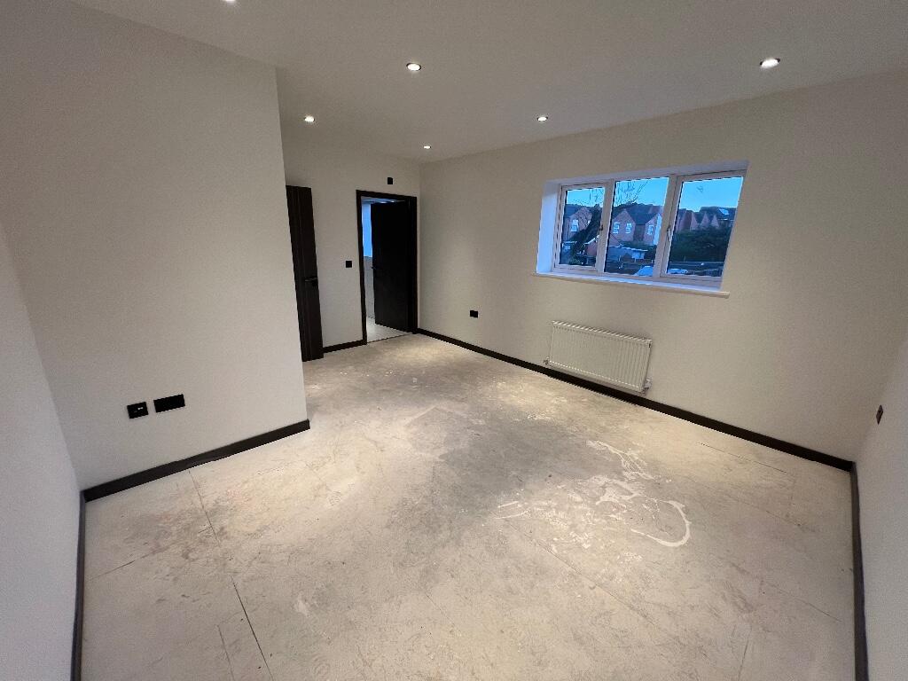 Additional image 19 of Deen Cresent, Birmingham, B8