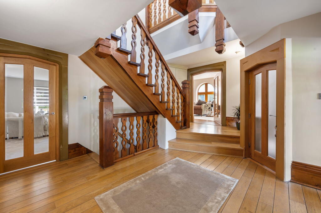 Additional image 15 of Jumeria, Latham Lane, Gomersal, BD19