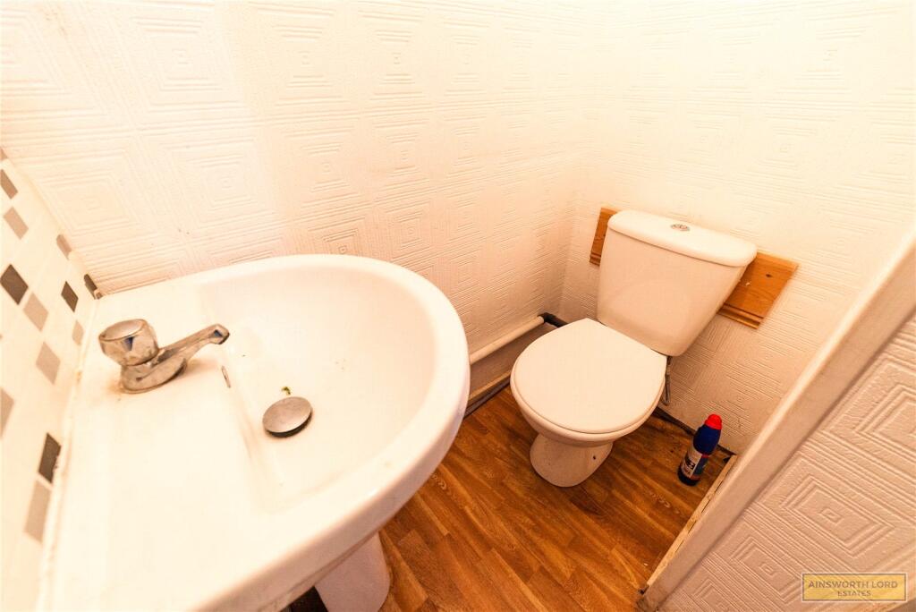 Additional image 7 of ***Blackburn Road, Darwen, Lancashire, BB3