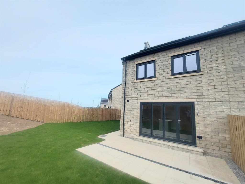 Additional image 16 of Velvet Lane, Denholme, Bradford