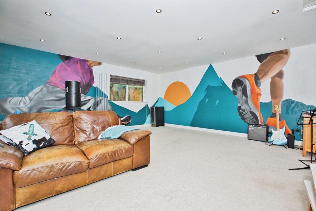 Additional image 5 of Broadway, Radstock, BA3