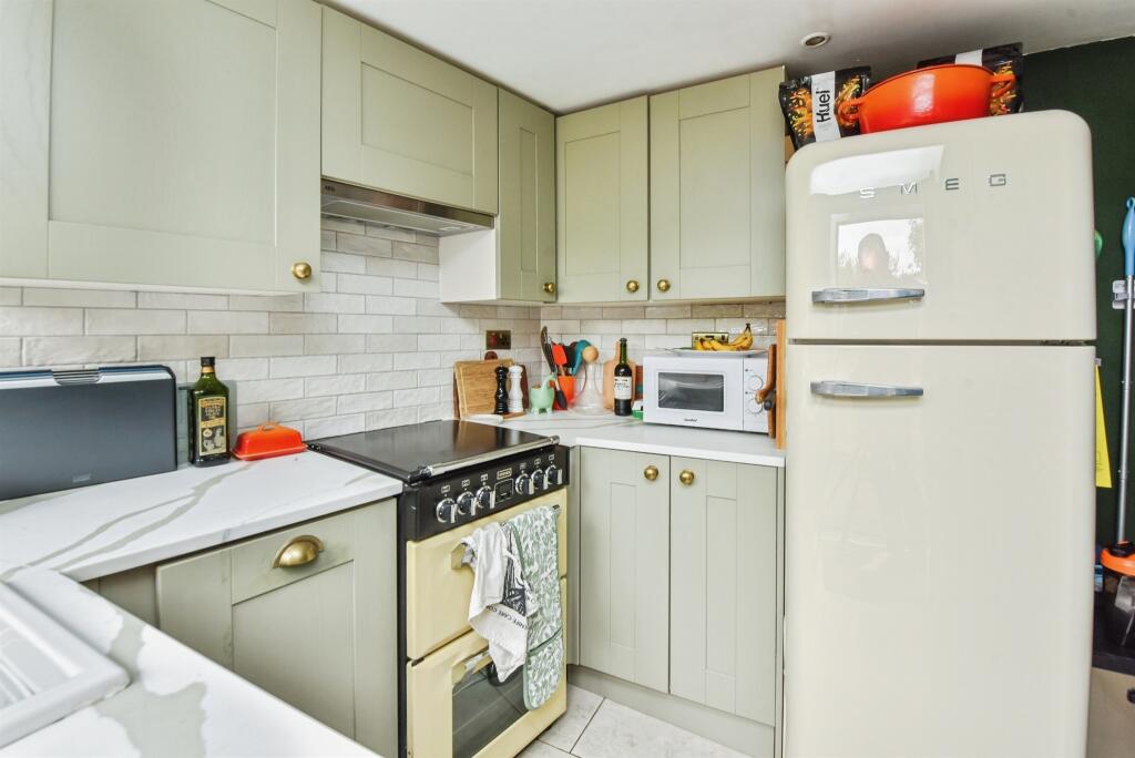 Additional image 4 of High Street, Sutton Veny, Warminster