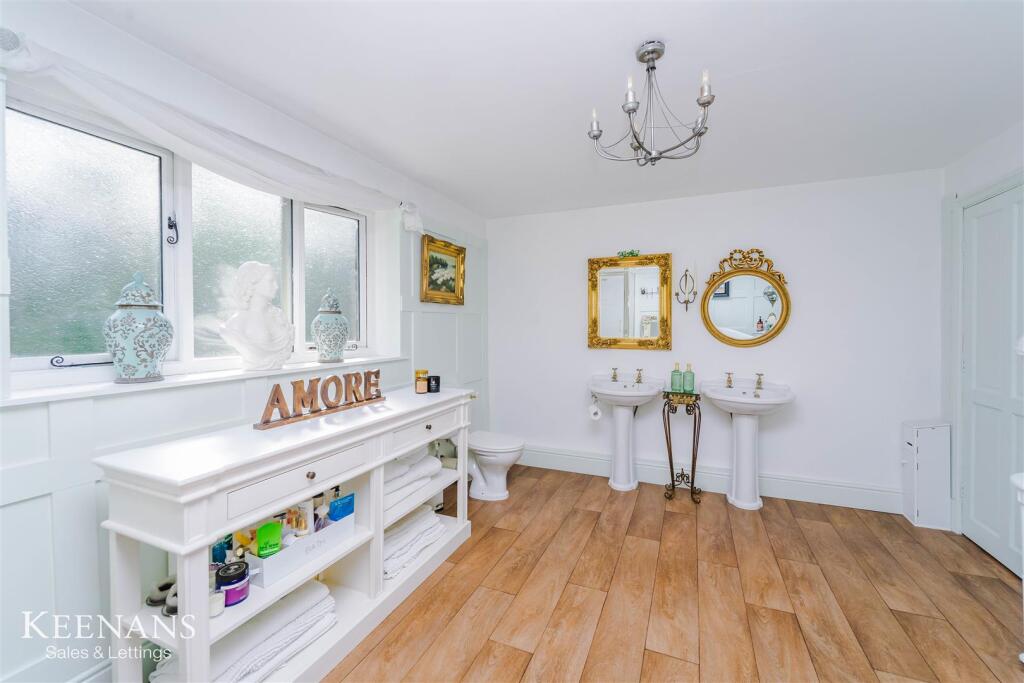 Additional image 47 of Olde Back Lane, Burnley