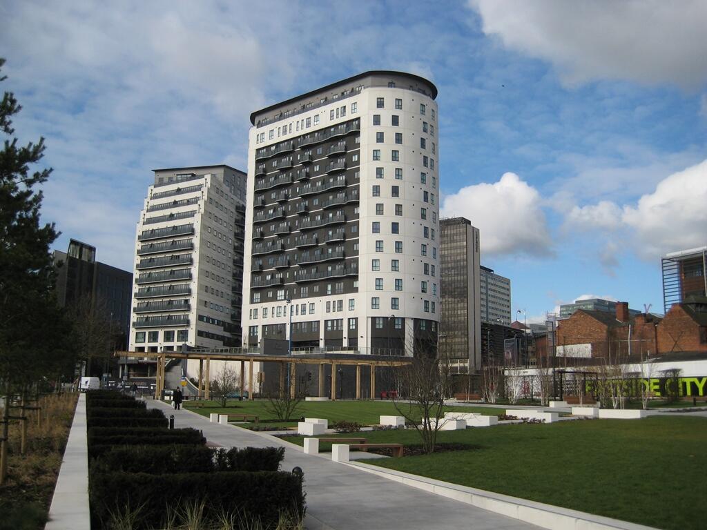 Additional image 8 of Large Type Hive Studio