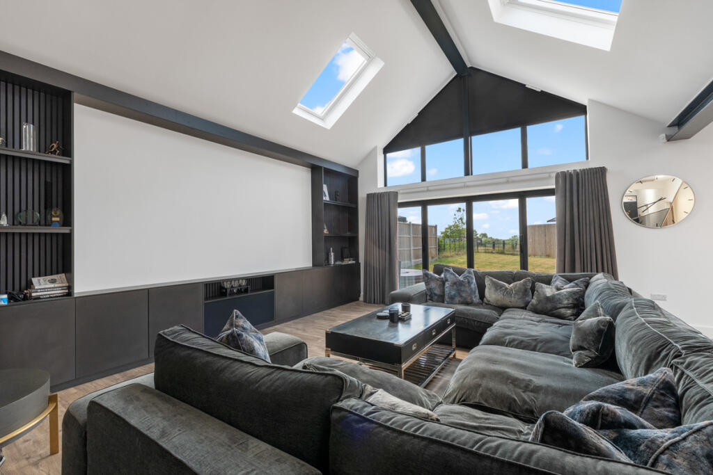 Additional image 13 of Haye Lane, Mappleborough Green, B80