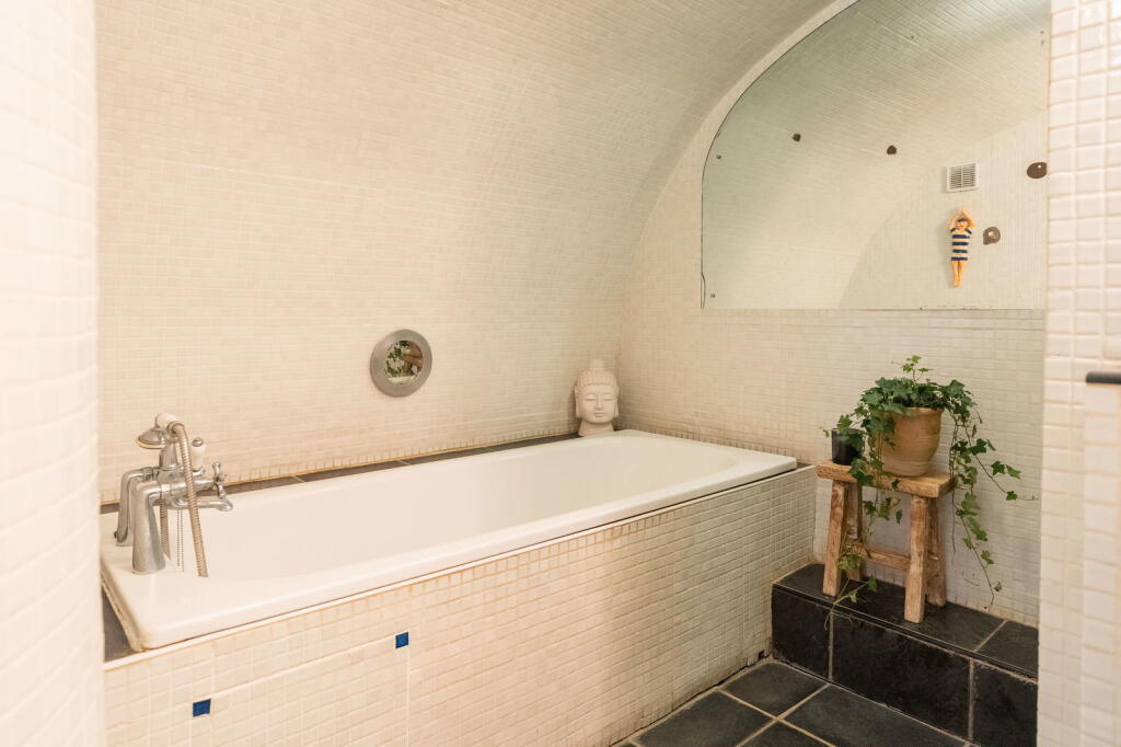 Additional image 24 of Circus House, Bath, BA1 2EX