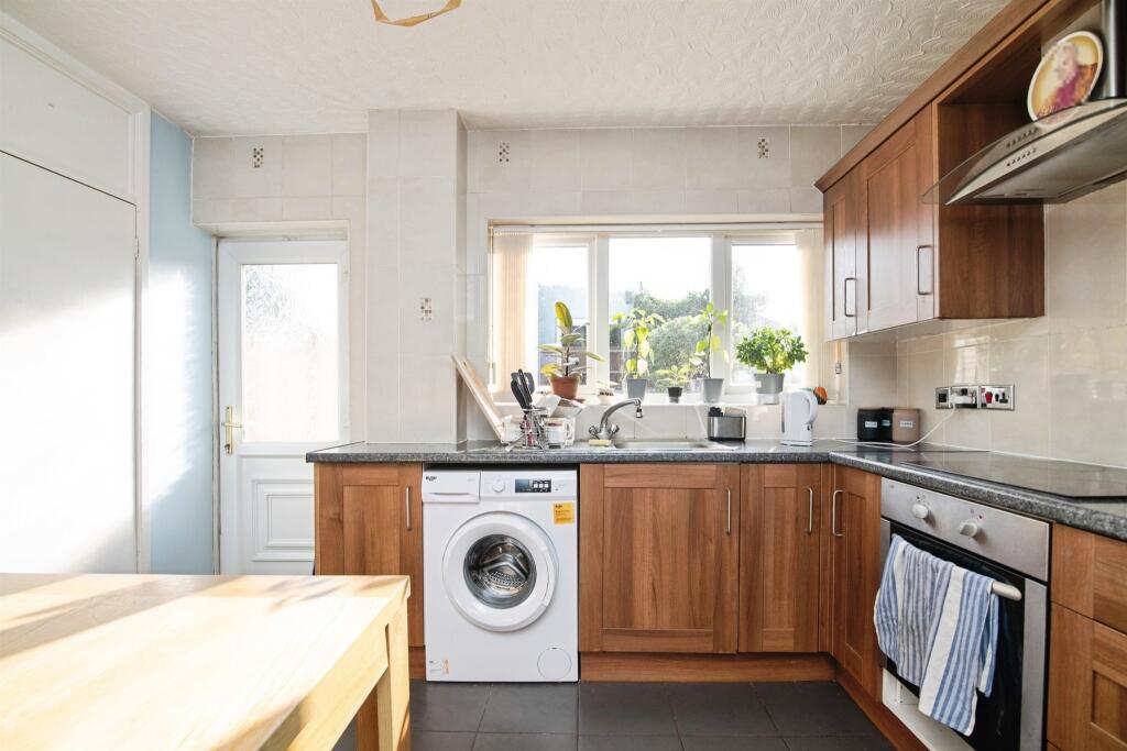 Additional image 2 of Gordon Avenue, West Bromwich