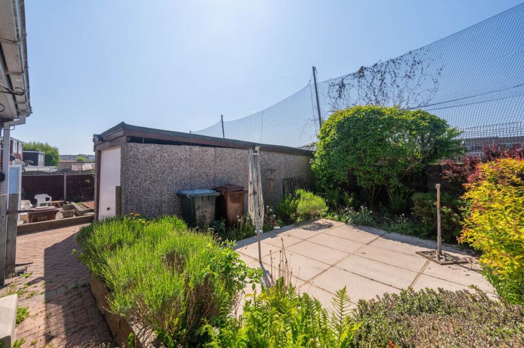 Additional image 17 of Kingsdale Gardens, Drighlington, Bradford