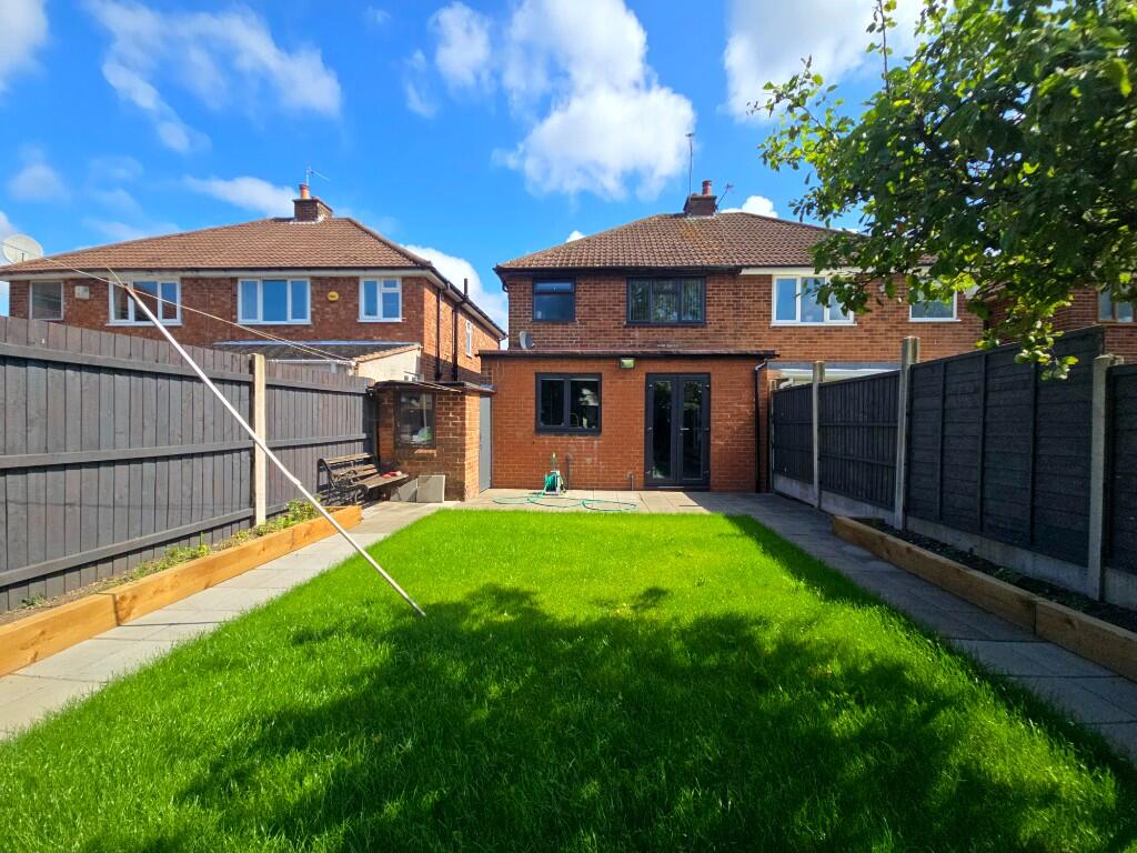 Additional image 23 of Woodfield Avenue, Oldbury, West Midlands, B69