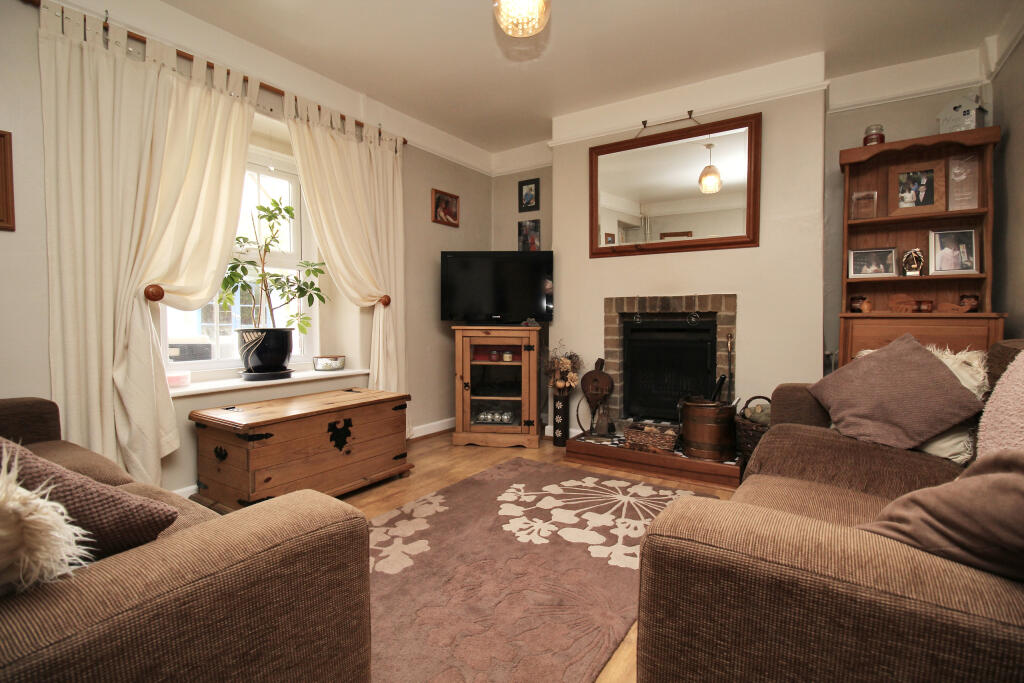 Additional image 3 of Glaston Road, Street