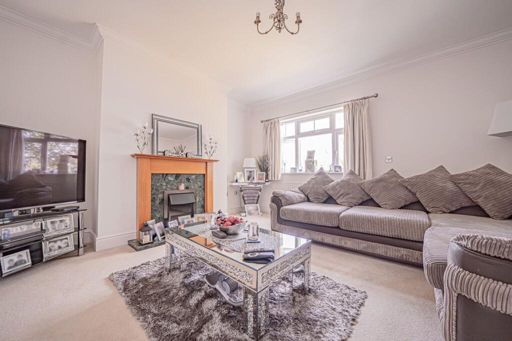 Additional image 4 of Crabmill Close, Knowle, B93