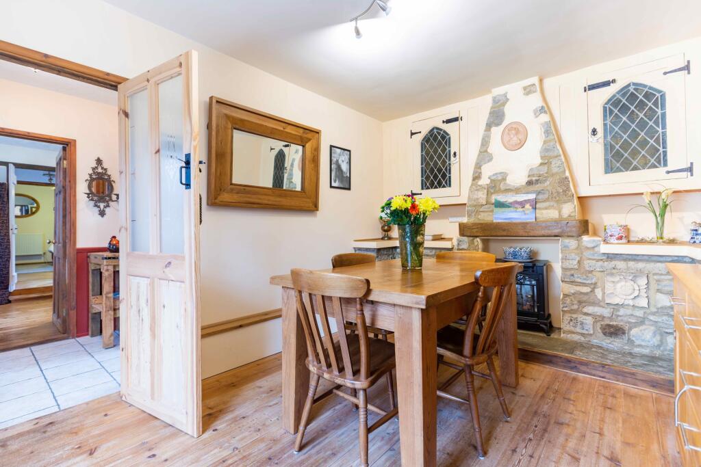 Additional image 14 of Courtyard Cottage, Great House Court, Meare