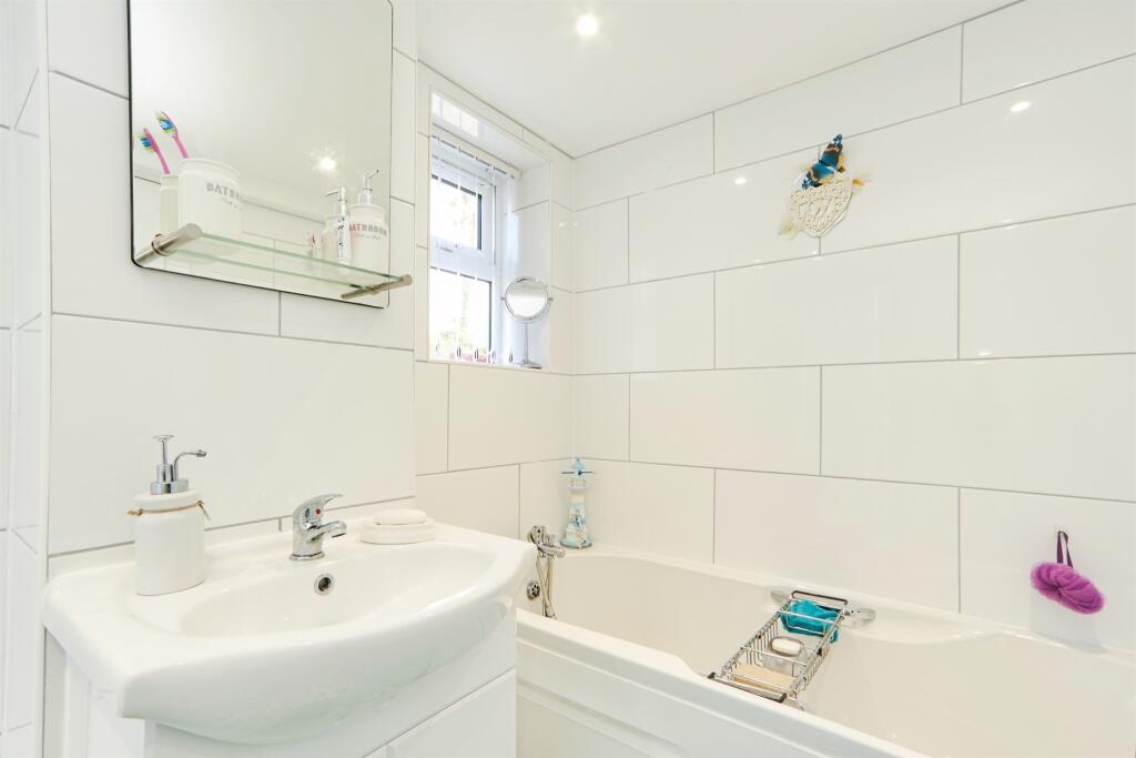 Additional image 16 of Roundwood Road, Baildon, SHIPLEY