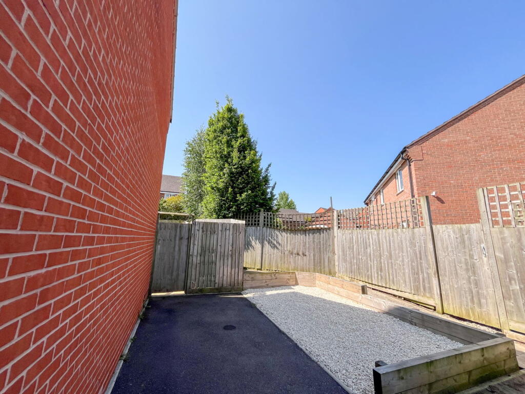 Additional image 18 of Butterworth Close Wythall