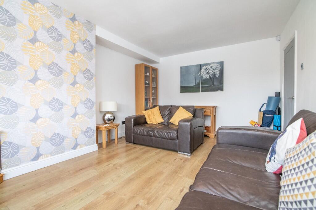 Additional image 9 of Oak Road, Bromsgrove, Worcestershire, B61