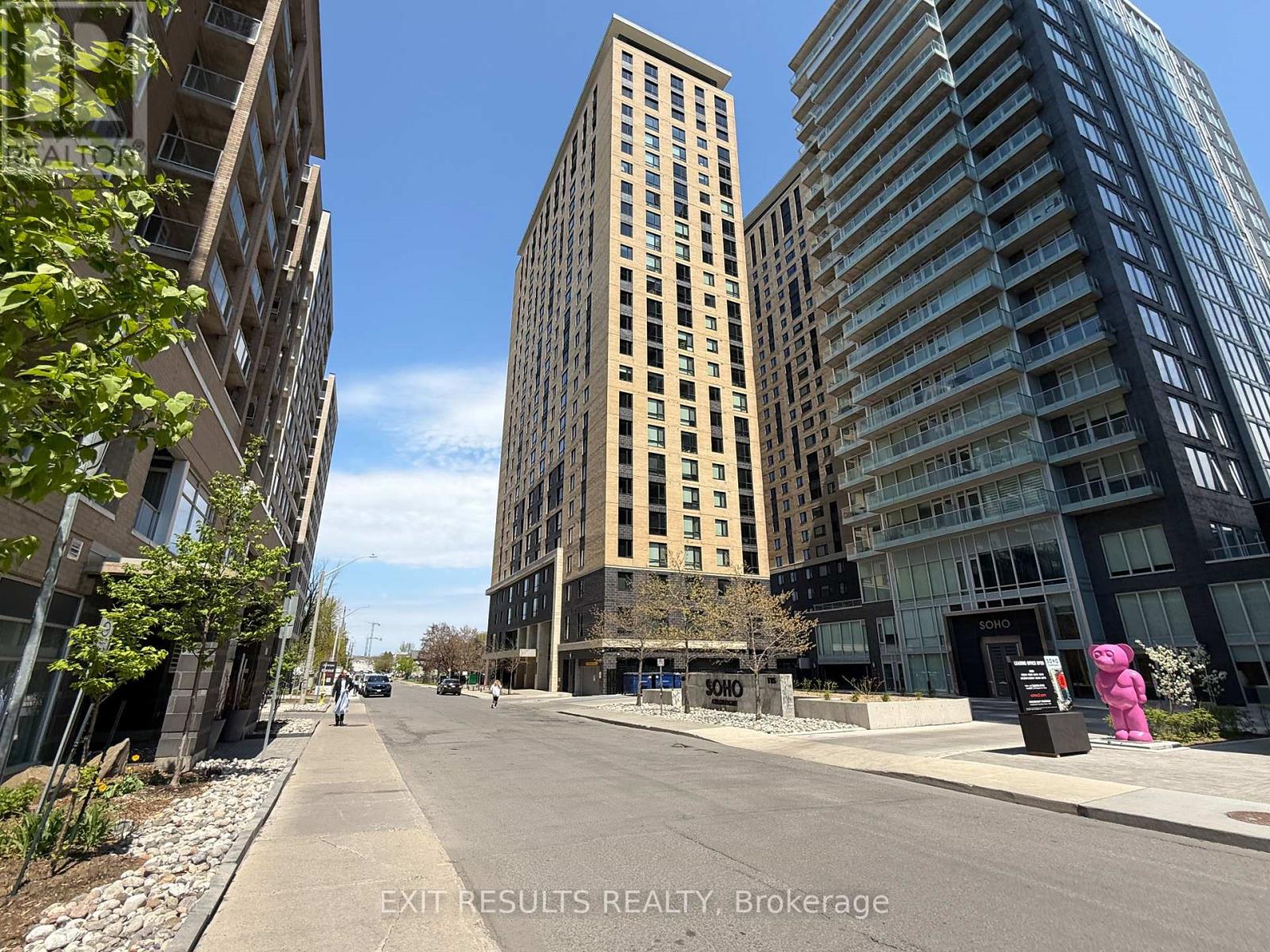 2603 - 105 CHAMPAGNE AVENUE S|Ottawa, Ontario K1S5E5