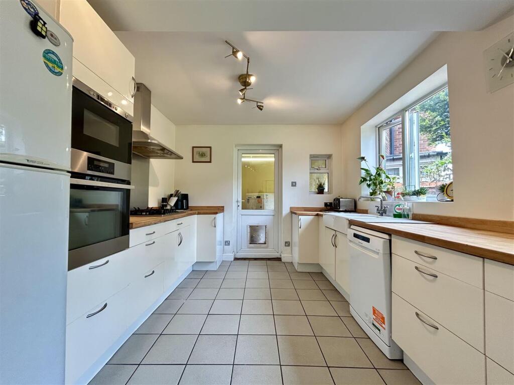 Additional image 4 of Manor Abbey Road, Halesowen