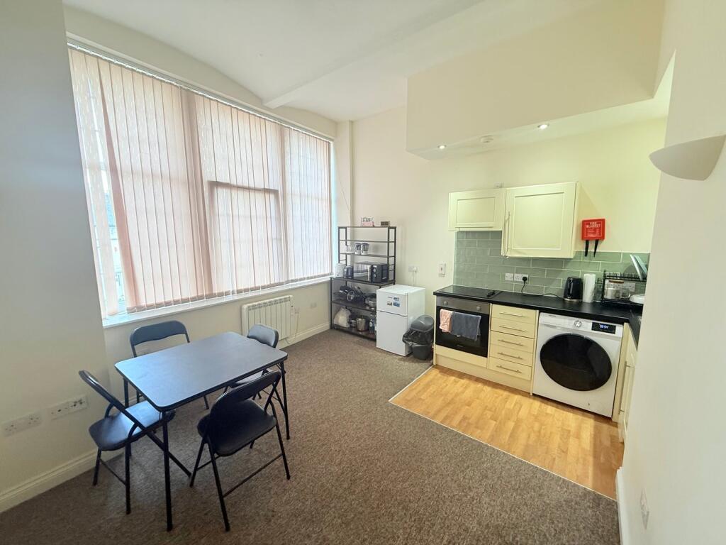 Additional image 5 of 8 Sherborne Road, Yeovil, BA21