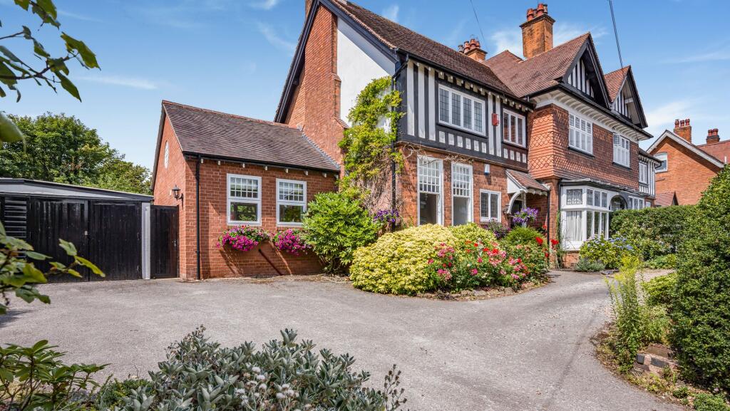 Additional image 3 of Lichfield Road, Four Oaks, B74