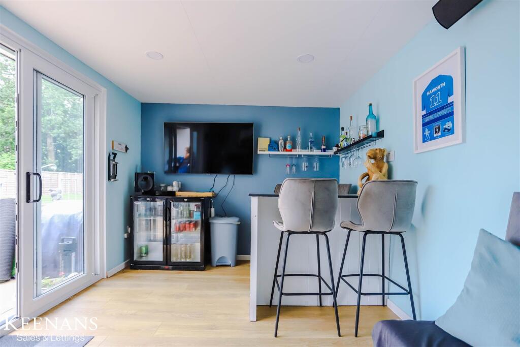 Additional image 51 of Helvellyn Drive, Burnley