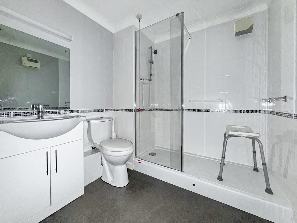 Additional image 7 of Chatham Court, Warminster