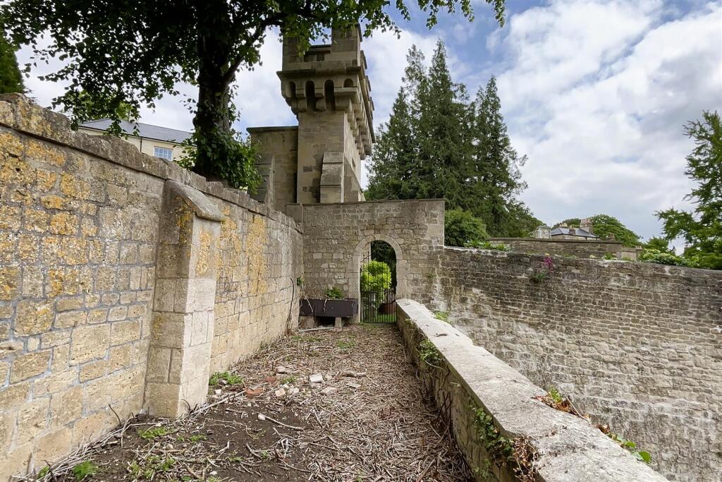 Additional image 23 of 0.35 Acres | Central Bath