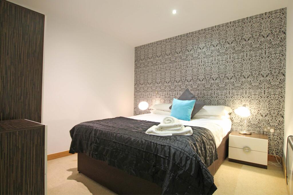 Salts Mill Road, Shipley, Bradford, BD17